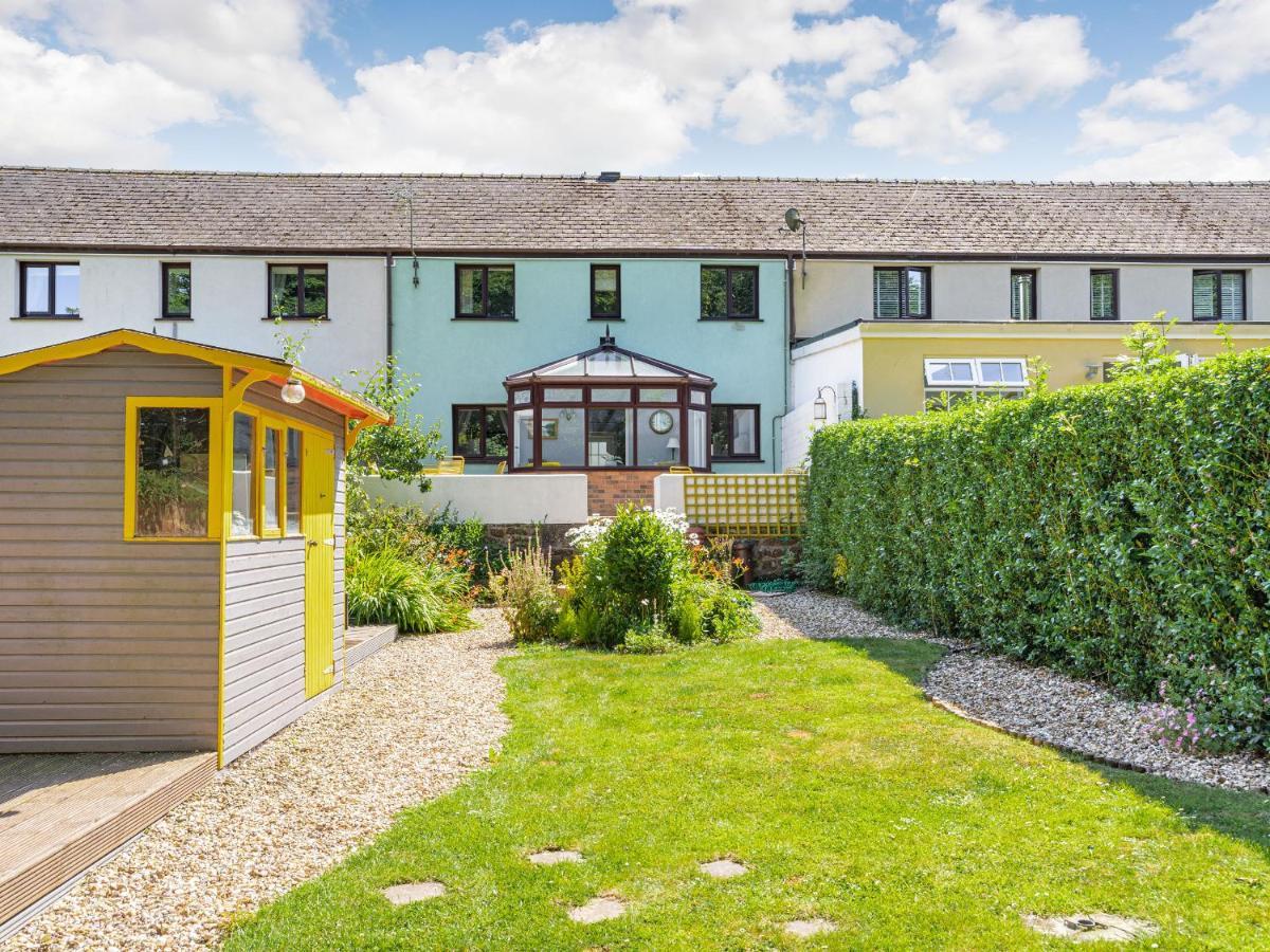 Granary Cottage Pembroke Exterior photo